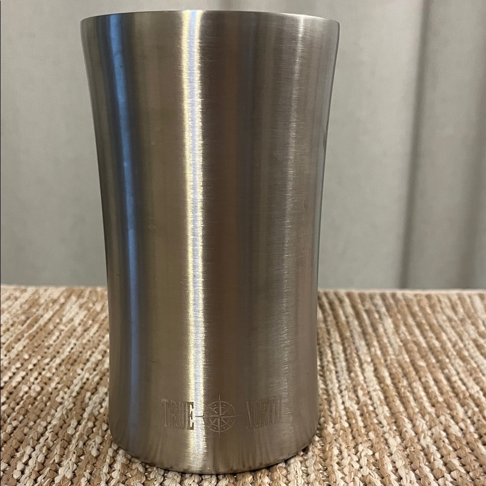 True North Stainless Steel Double Walled Beer Mug 20 Ounce 6”H 3.5”D